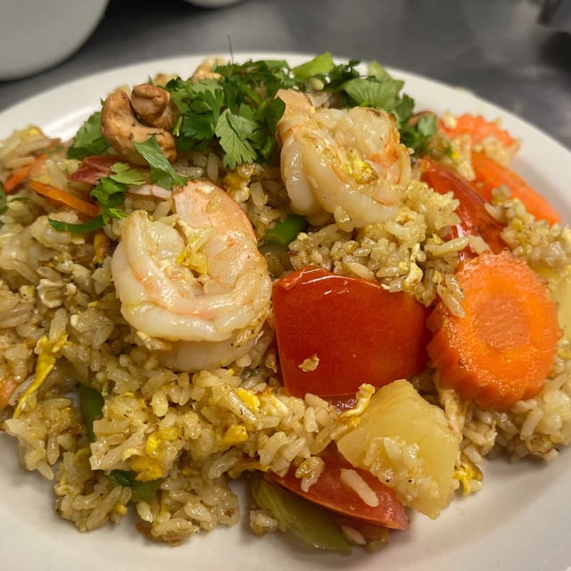 26. Pineapple Fried Rice (Shrimp or Beef).